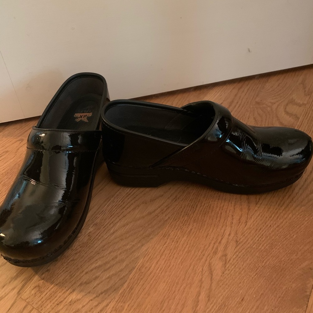 Dansko XP clogs